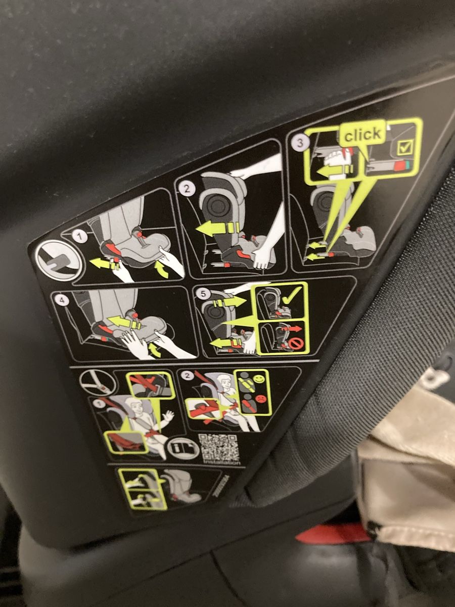 Britax Römer Seggiolini per auto: Britax Römer Kidfix lll S – Usato da Wolfhausen venduto da DonieP 4