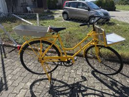 Gelbes Condor Transport-Fahrrad/Velo. Restauriert