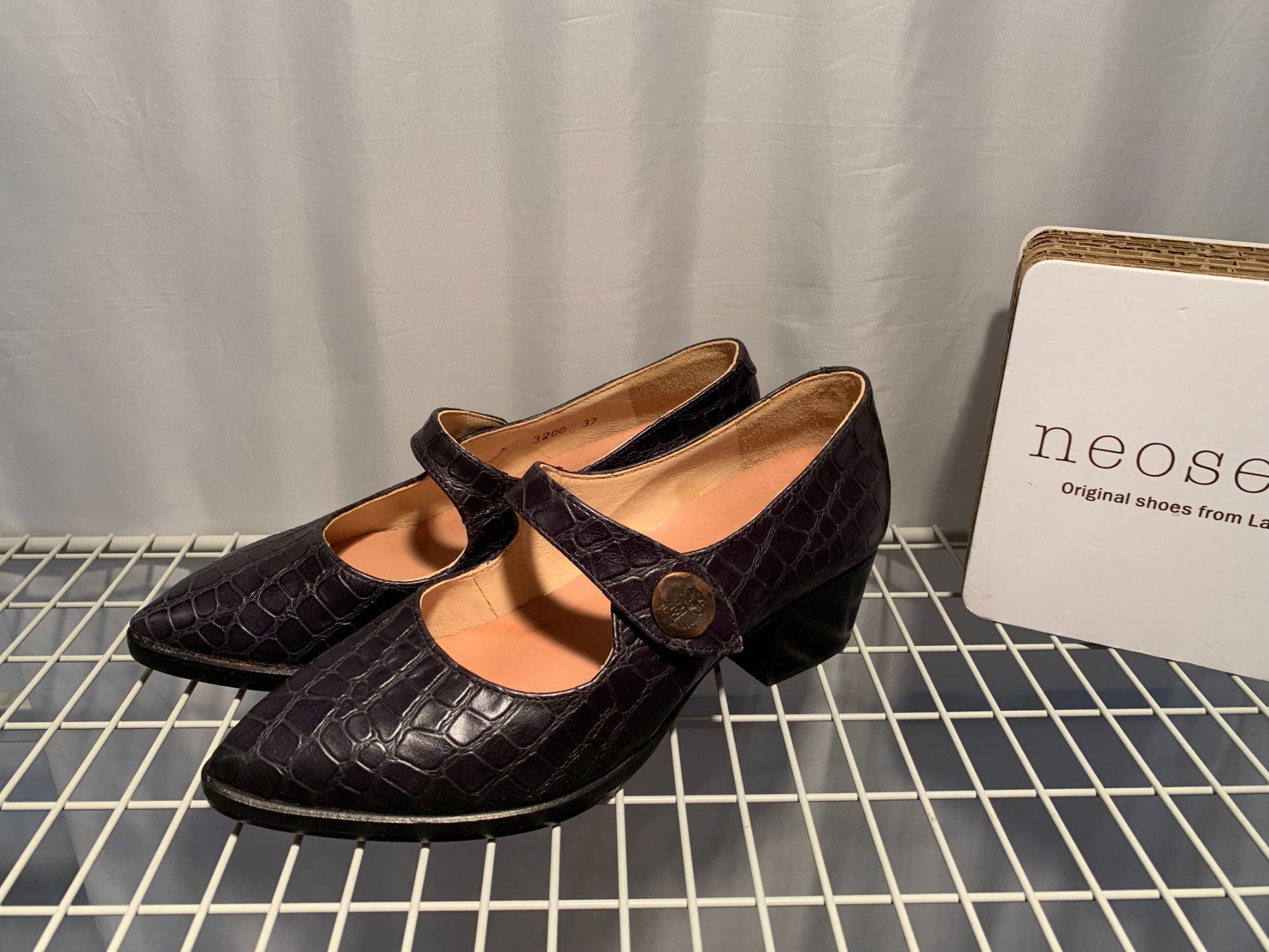 Neosens Scarpe da donna: Neosens Pointer 3200 fantasy black Gr.37 – Nuovo (secondo la descrizione) da Zürich venduto da finsti