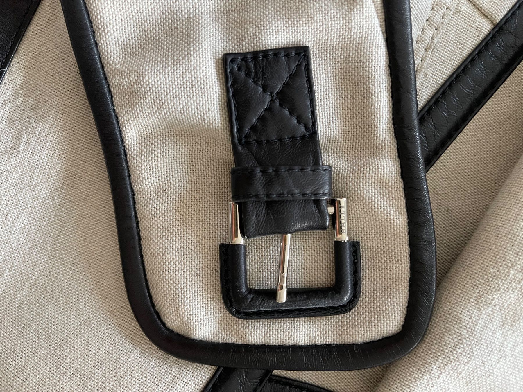 Bally Giacche: BALLY Lederjacke NEU, Lim. Edition Gr. 36 – Nuovo (secondo la descrizione) da Dättwil AG venduto da nika8810 5