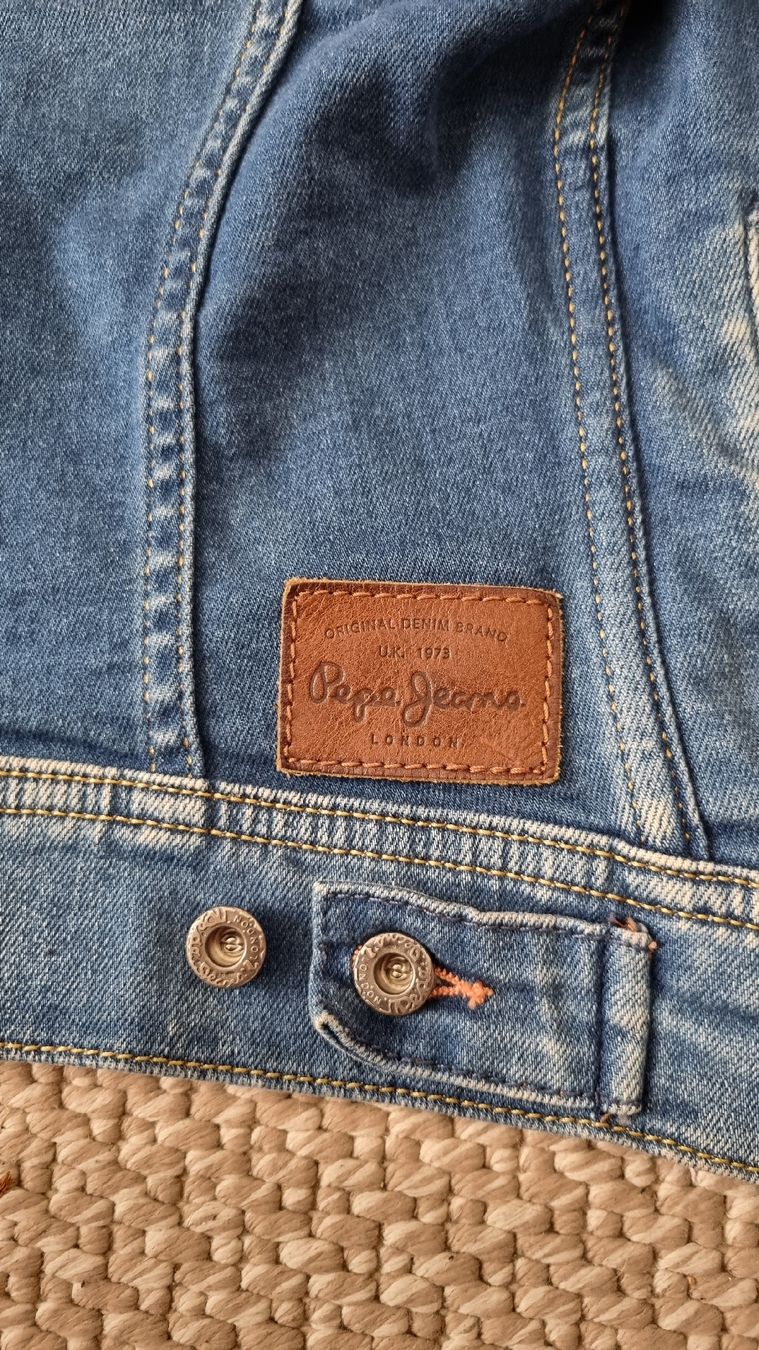 Pepe Jeans Giacche: Jeansjacke Pepe Jeans – Usato da St. Gallen venduto da Isabelle1234 3