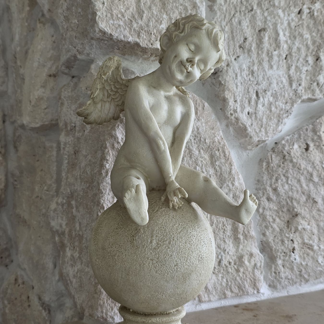Tutte le decorazioni: Putte-Figur auf Kugel, Deko ,Top Zustand – Nuovo (secondo la descrizione) da Rheinsulz venduto da Gilea 1