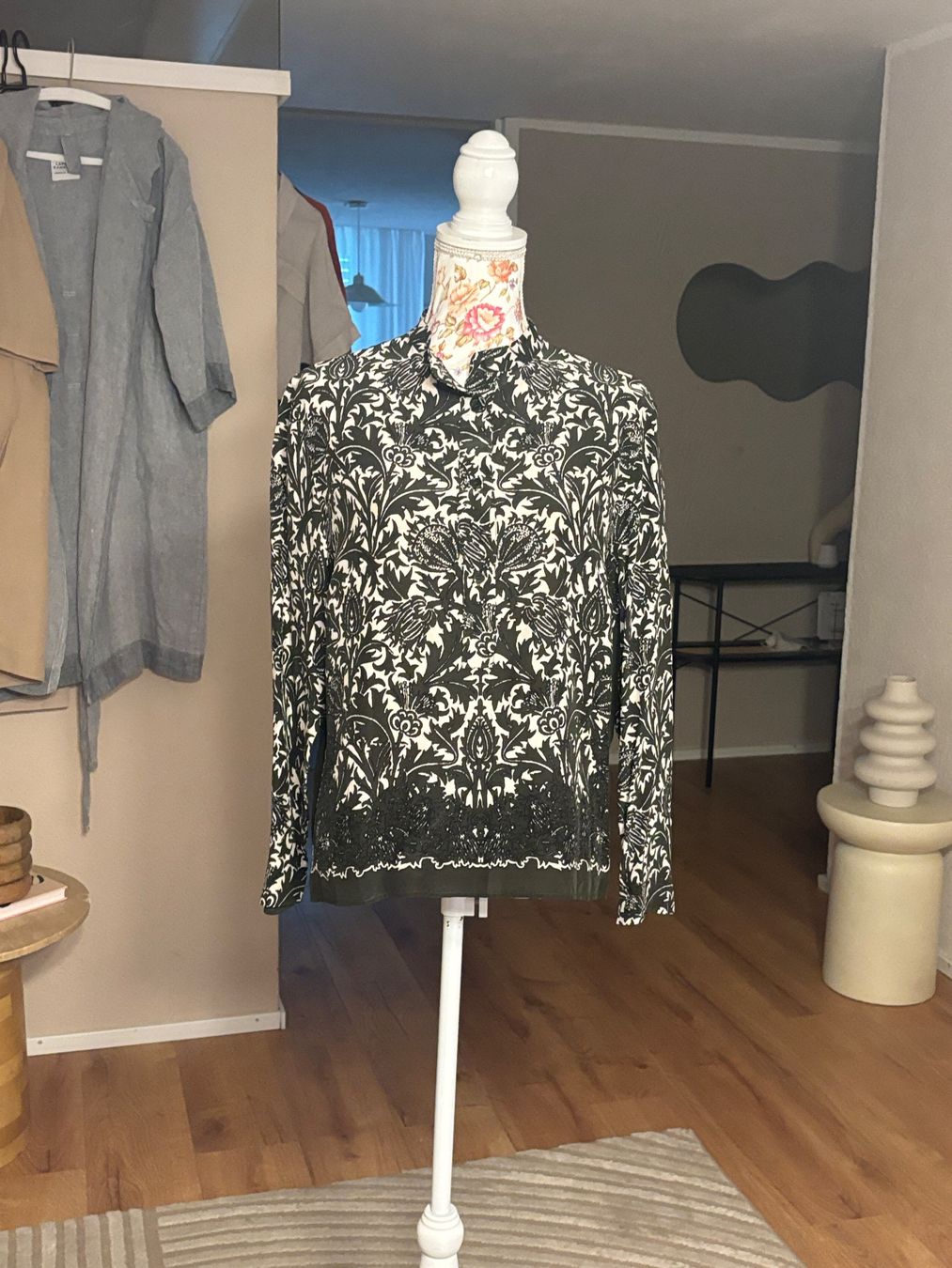 Blusen: Windsor Bluse 100% Seide – Gebraucht aus St. Margrethen SG von dijanaO 2