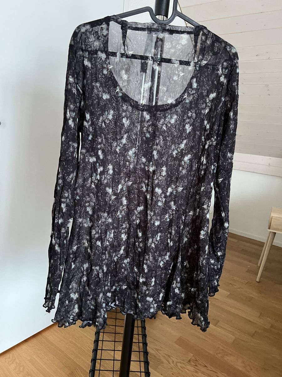 Camicette: Zeitlos by Luana, Bluse, Gr. m schwarz-weiss gemustert – Usato da Langenthal venduto da ivet7