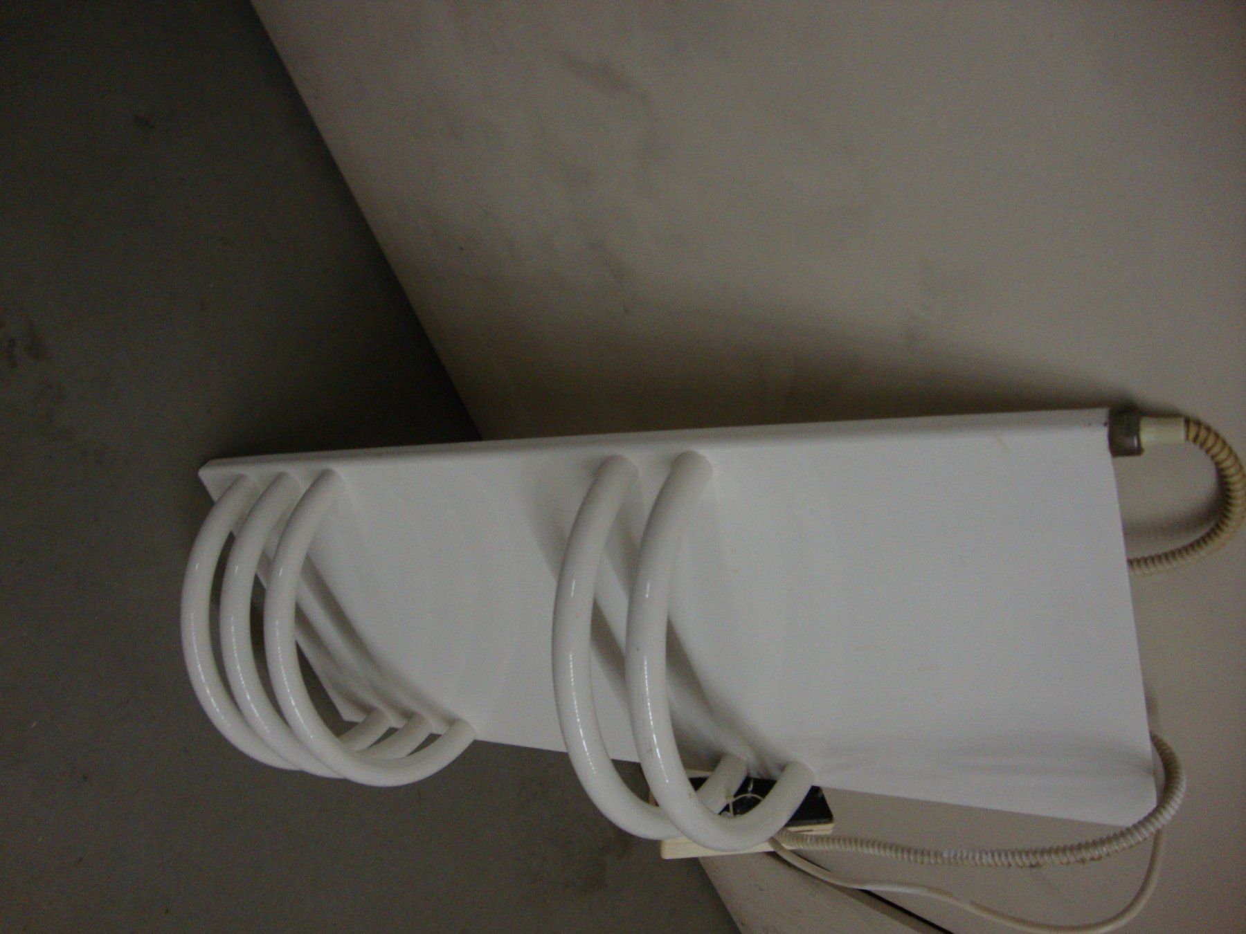 Heizgeräte: Radiator – Gebraucht aus Niederhasli von Hasli85