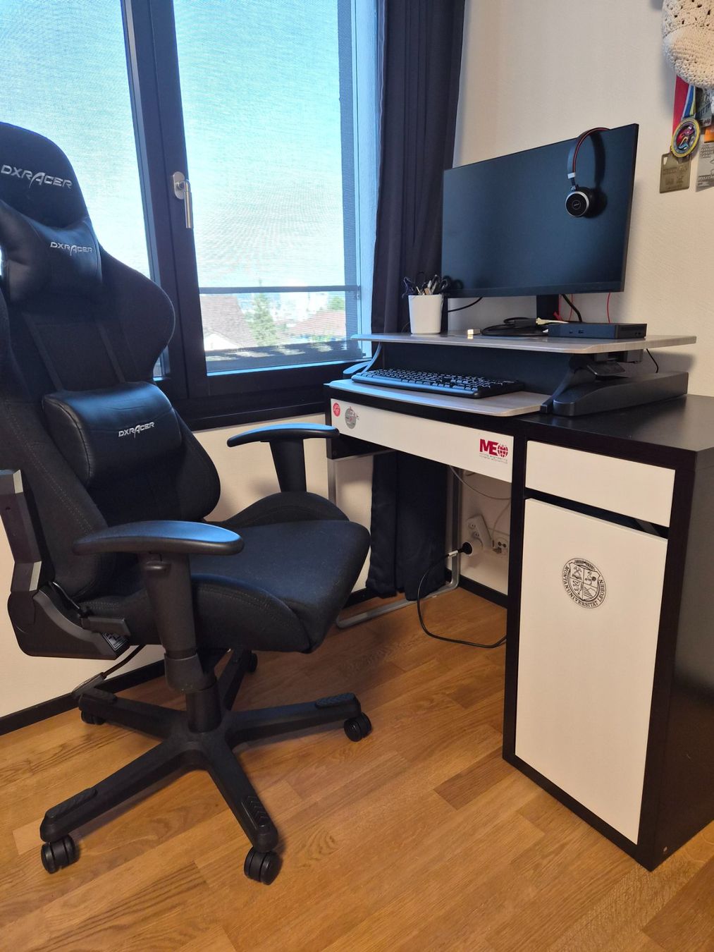 Ikea Bureaux: Desk + Standing Desk + Chair – D'occasion à Zürich par moz_r7gr 2