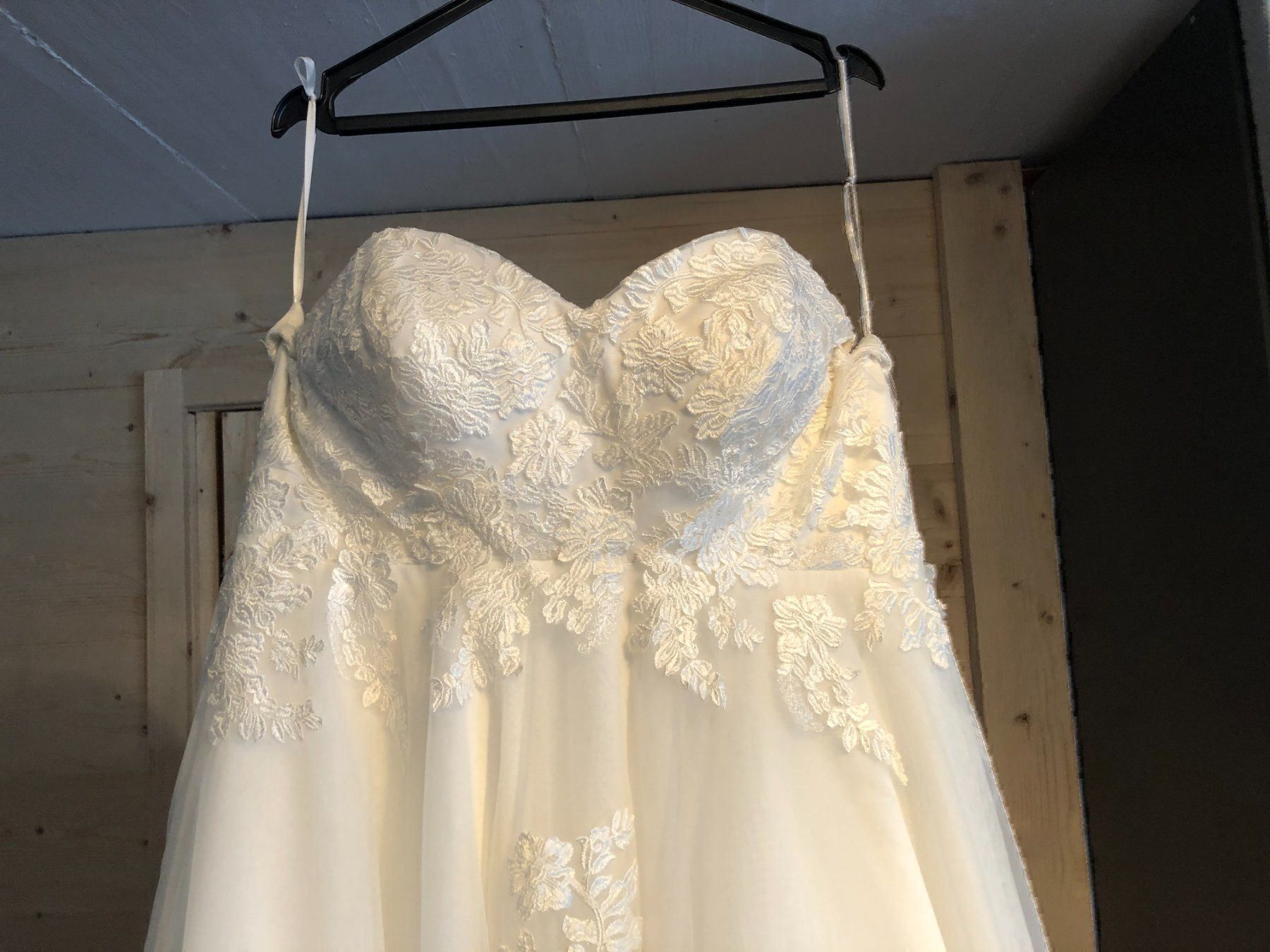 Vestiti: Sehr schönes Hochzeitskleid mit Schleier – Usato da Sonterswil venduto da bta_ok 4