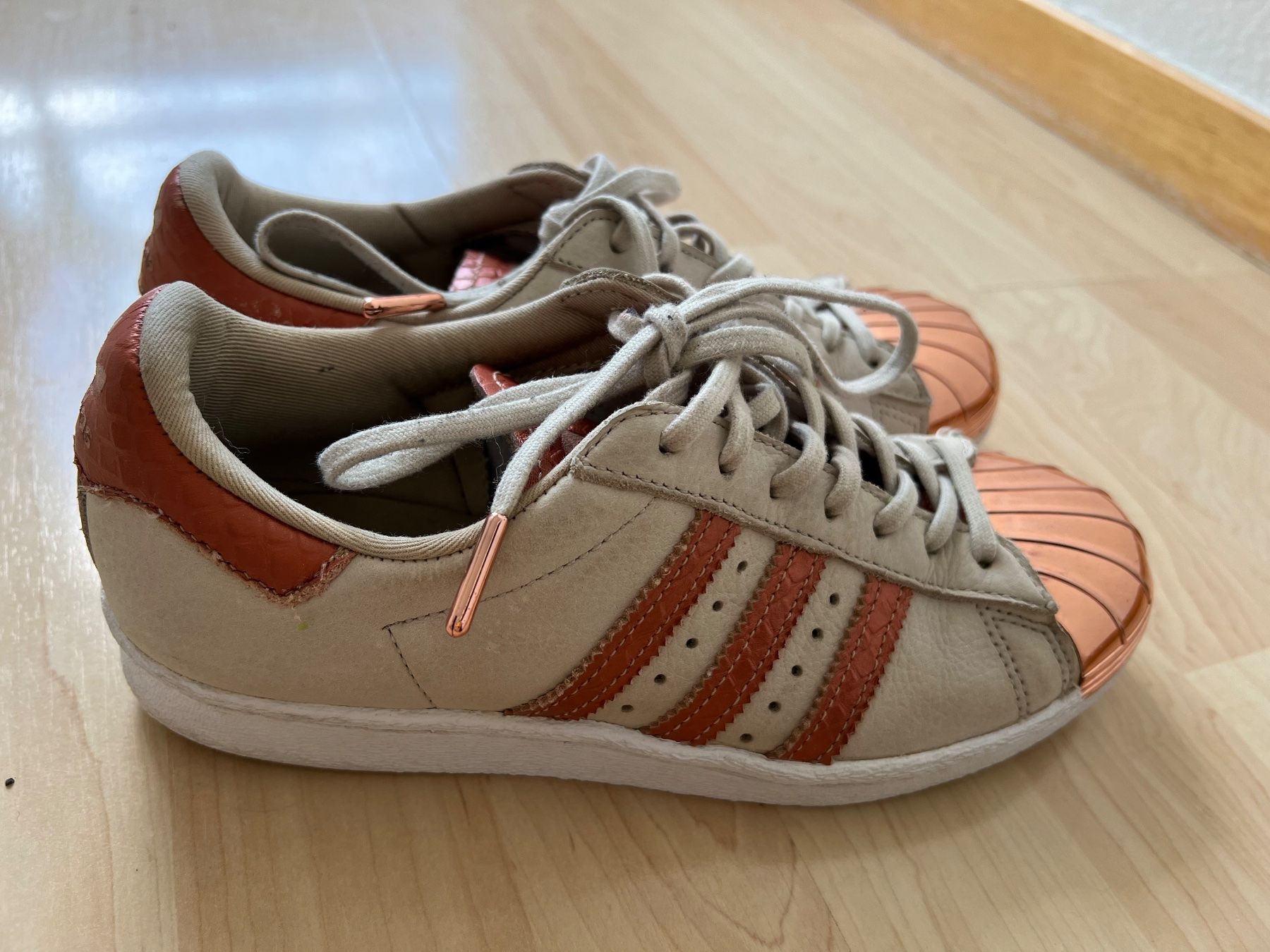 Adidas Scarpe da donna: Sneakers Adidas Gr.36 2/3 – Usato da Siebnen venduto da dte_9kmw