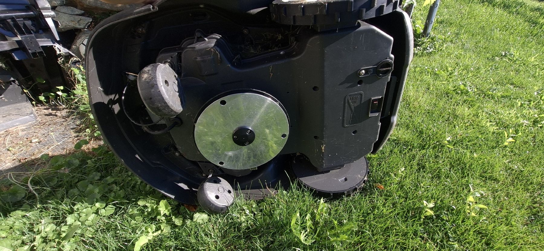 Husqvarna Rasenmäher: Husqvarna Automower 430X – Gebraucht aus Vex von canelle78 2