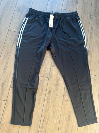 2XL_adidas_NEU_LP 85 sfr