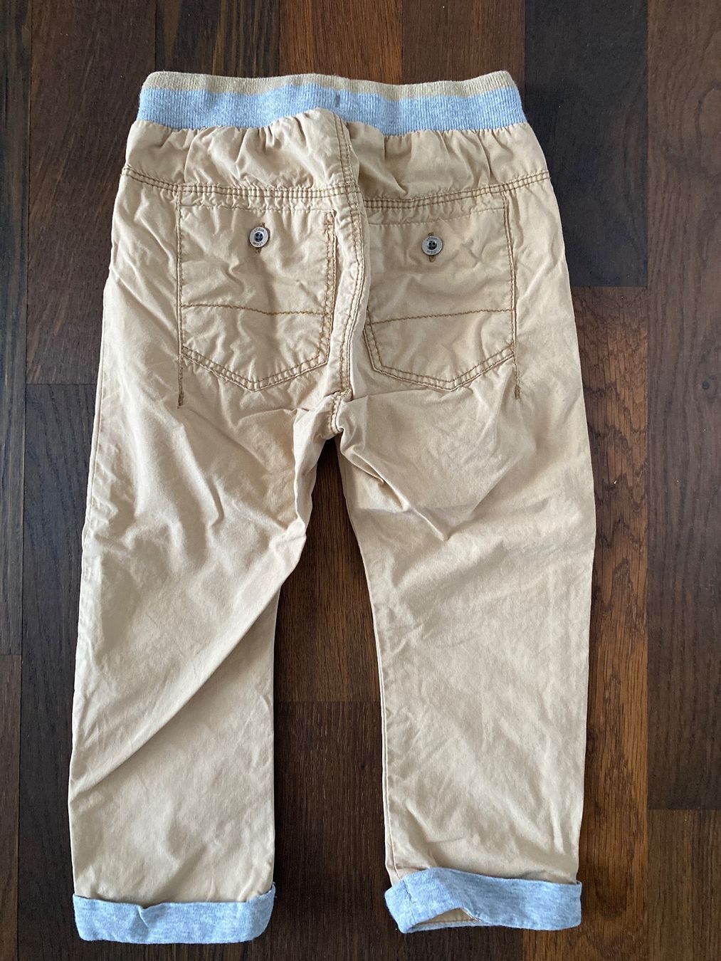 S.Oliver Pantalons: Hose, s.Oliver, beige, Gr.86 – D'occasion à Adliswil par mun_k9pf 1