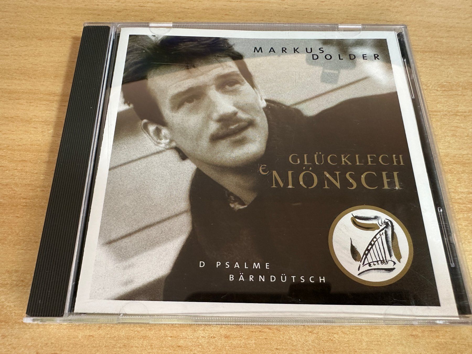 CD: N2 Markus Dolder – Glücklich E Mönsch – Usato da Rikon im Tösstal venduto da Alpenmutz