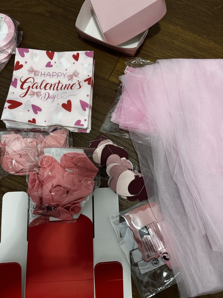 Tutte le decorazioni: Galentines / Valentines Set – Nuovo e nell'imballaggio originale da Vaduz venduto da chiara.brtlm 2