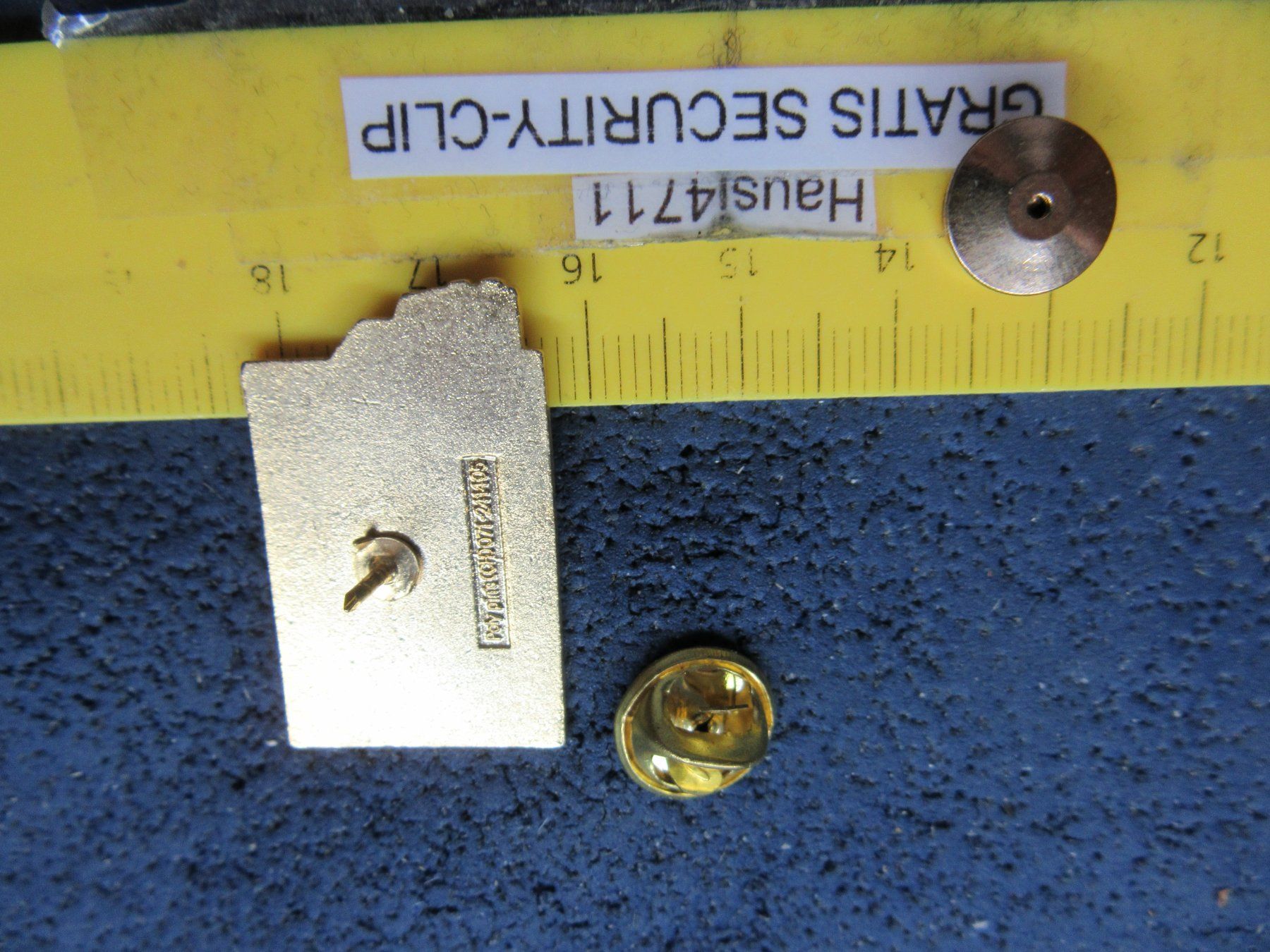 Swiss Placchette & Badge: SÄNTIS SCHWEBEBAHN PIN ENAMEL GOLDIG – Usato da Ettingen venduto da Hausi4711 1