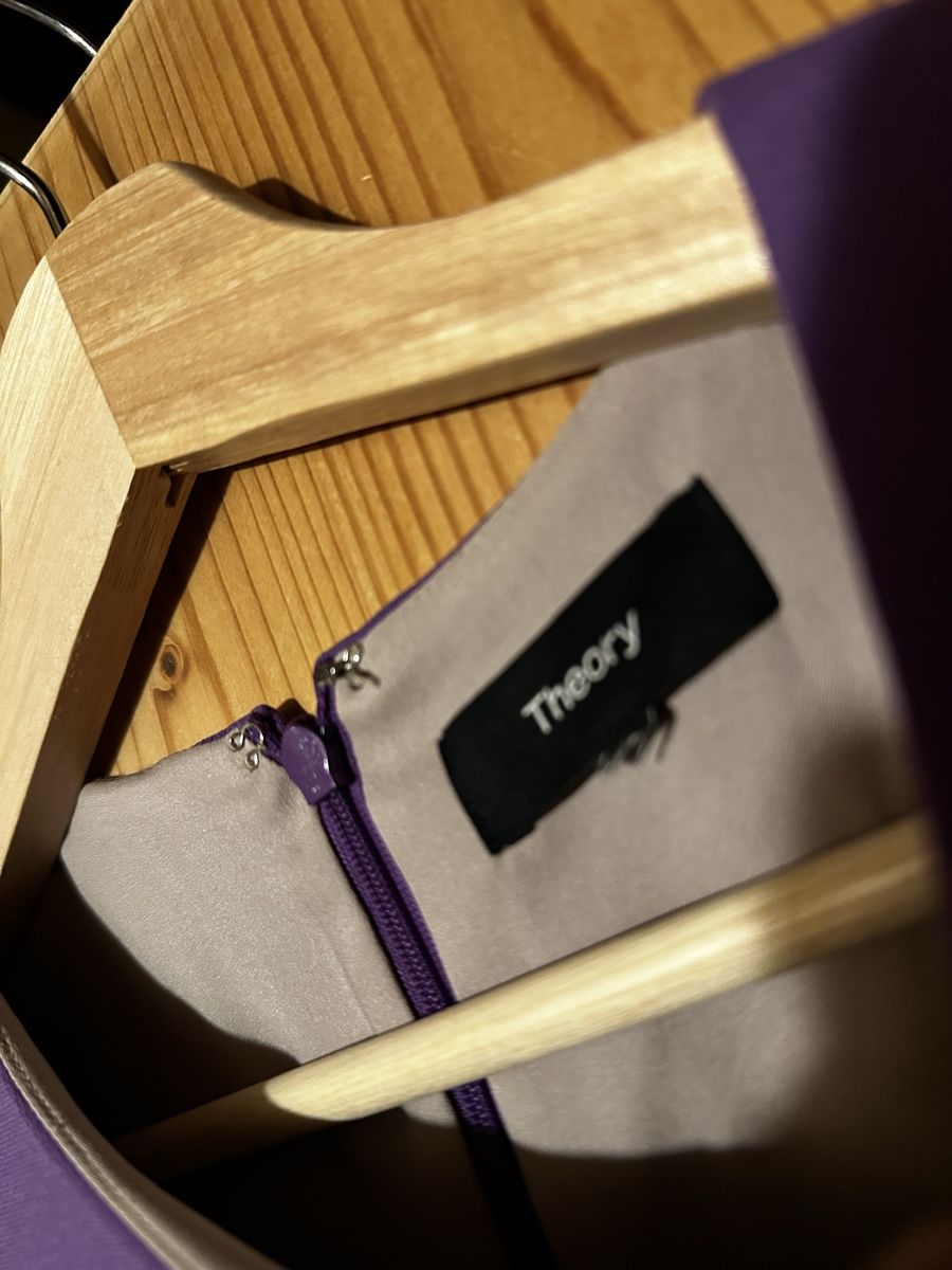 Theory Vestiti: Kleid von Theory – Usato da Donat venduto da troja007 1