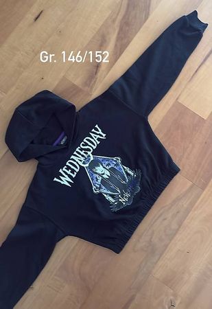 Mädchenkleider Hoodie Gr. 146/152 Wednesday