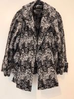 sehr schöne neue Jacke mit Oberteil