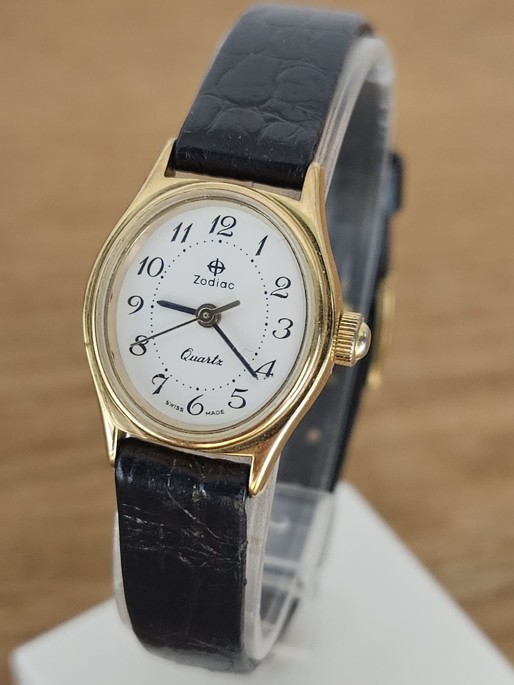Zodiac Uhren: Zodiac Damenuhr 19mm – Gebraucht aus Flamatt von pie_f9zm