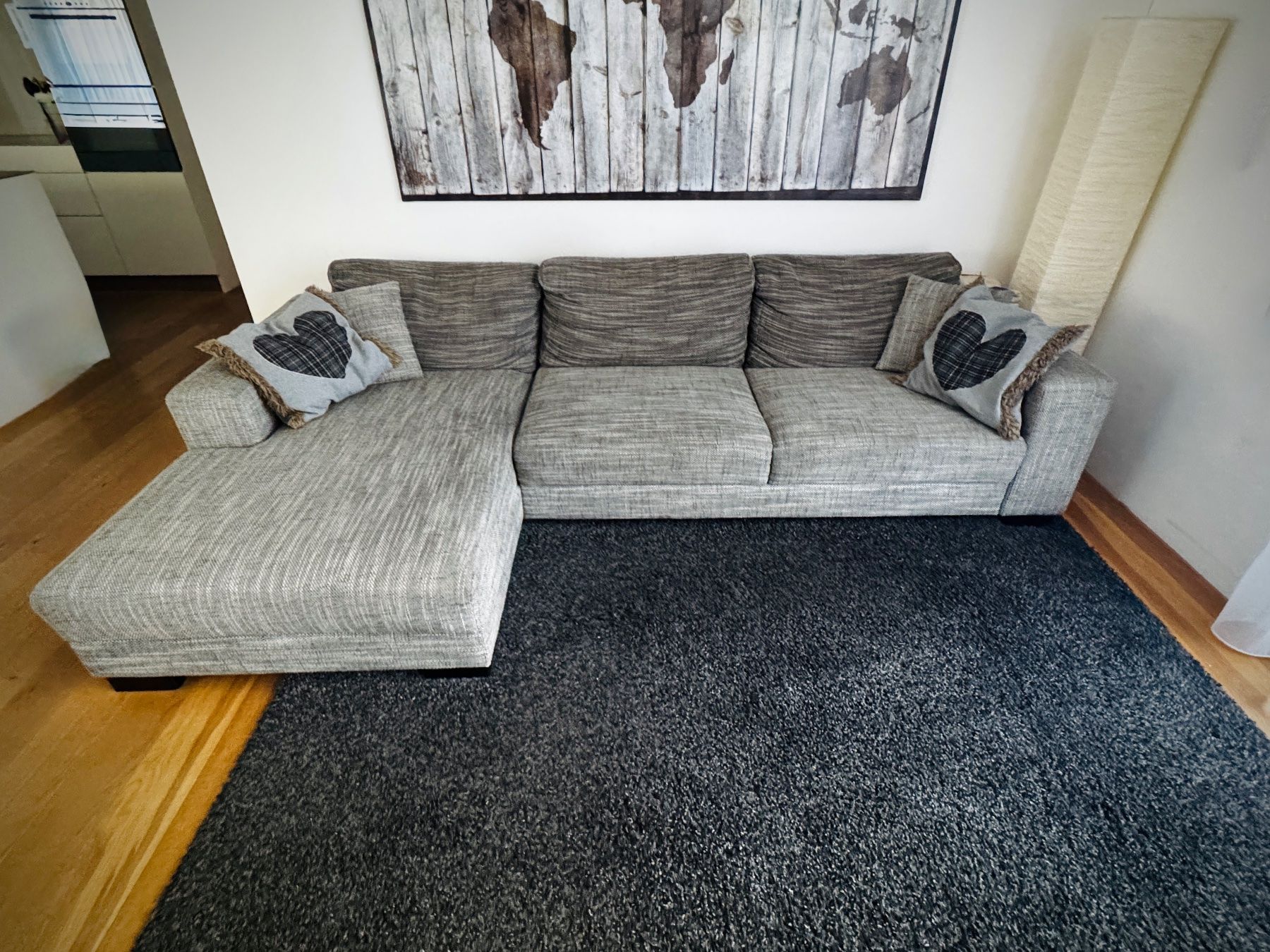 Divani: Bequemes Sofa inkl. Kissen – Usato da Menzingen venduto da Dusty14 1