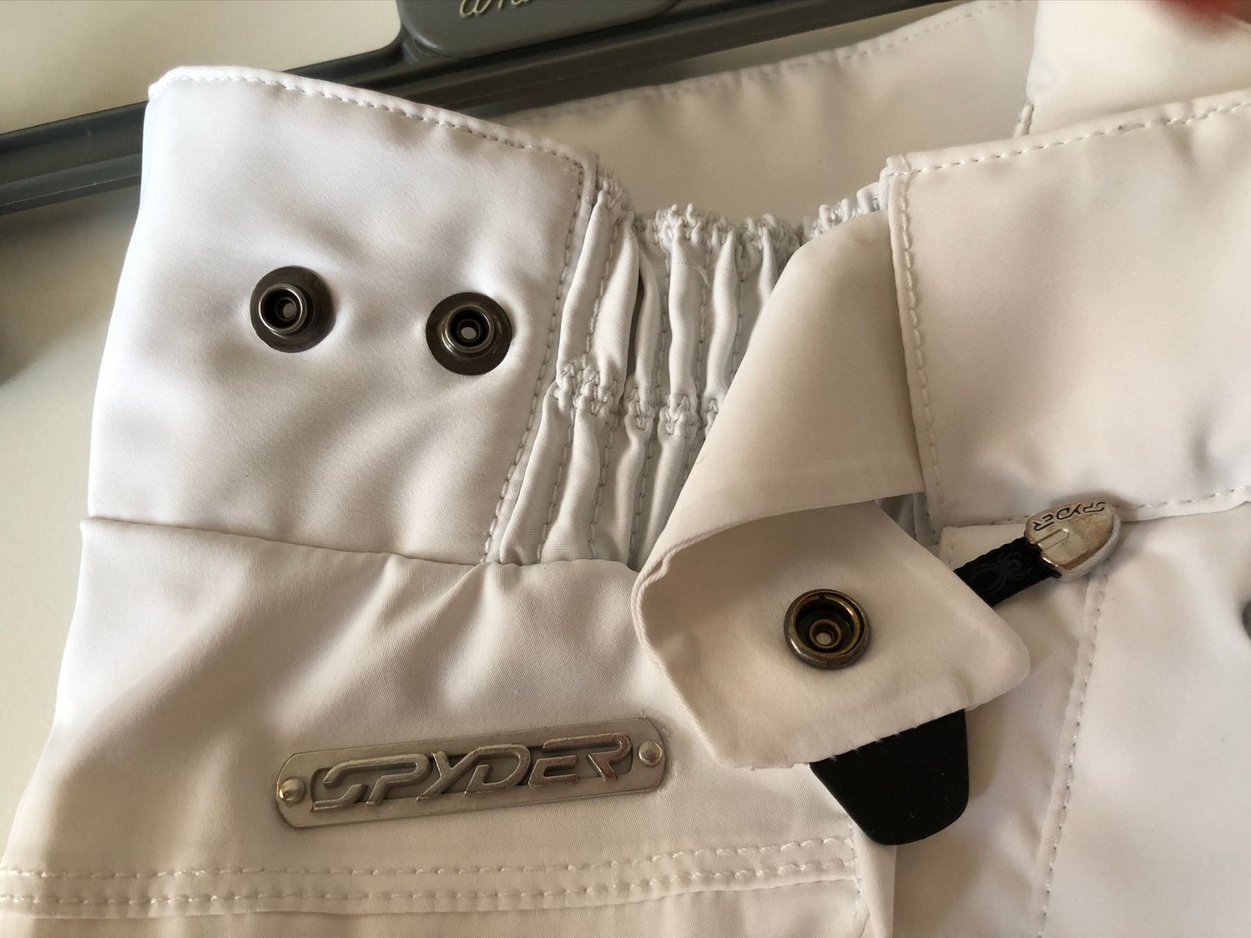 Sci: Pantalon de ski blanc SPYDER – Usato da OBERENGSTRINGEN venduto da Lolo6316 4
