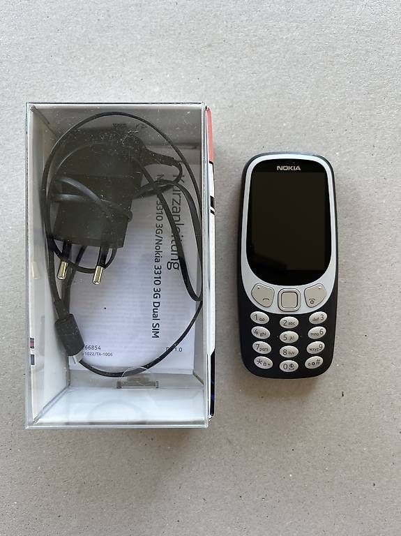 Handys / Smartphones: Nokia 3310 (2017) Dual Sim – Gebraucht aus Zürich von n.s.g.