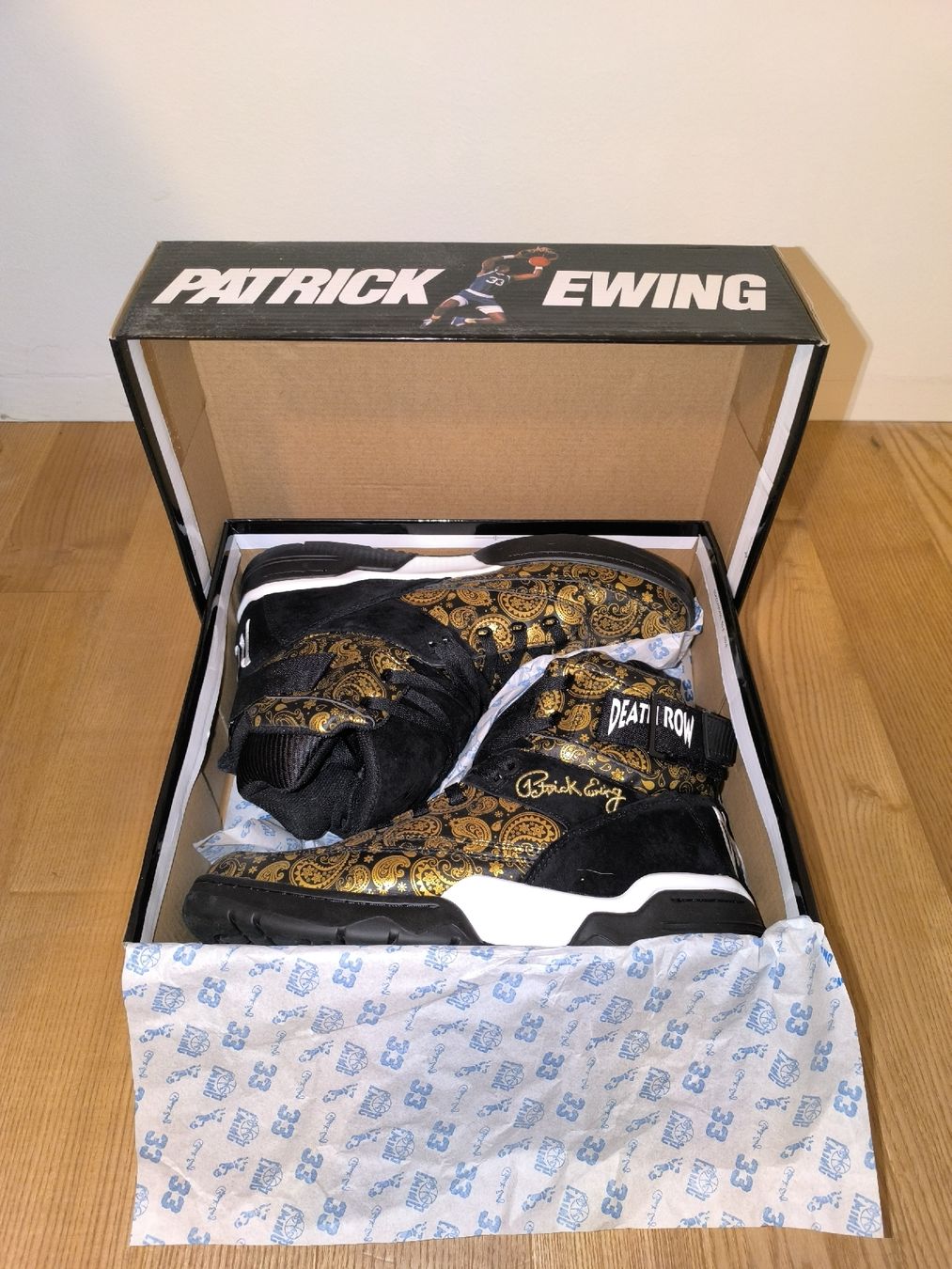 Scarpe da uomo: EWING 33 HI X DEATH ROW – Usato da Wikon venduto da Jay.Z