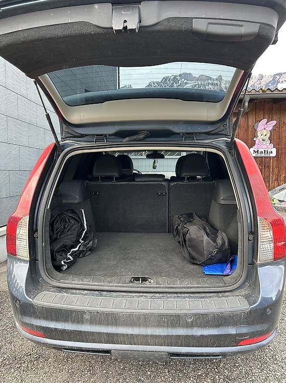 Autos: Volvo V50 R-design 2.0 Diesel  – Gebraucht aus Salez von Babywish 3