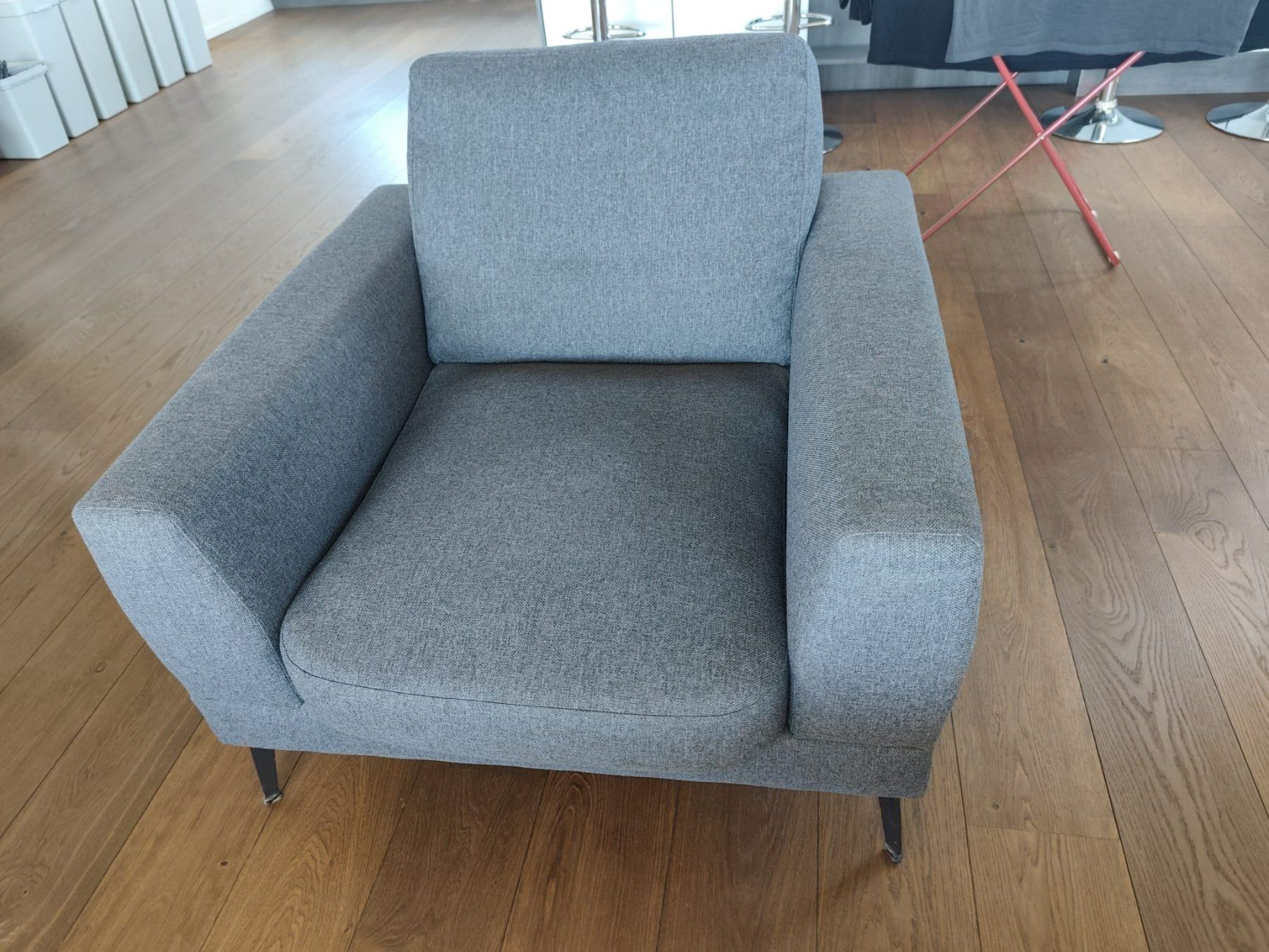 Sofas: 3-teiliges Sofa-Set in Grau – 2 Sofas und 1 Sessel – D'occasion à Neuhausen par rom_c8gt 2