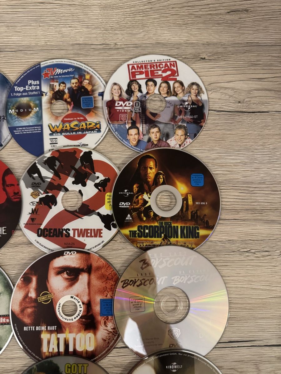 Alle DVDs: Lot de 20 DVD cultes variés – Gebraucht aus La Chaux de fonds von car_f9yg 1