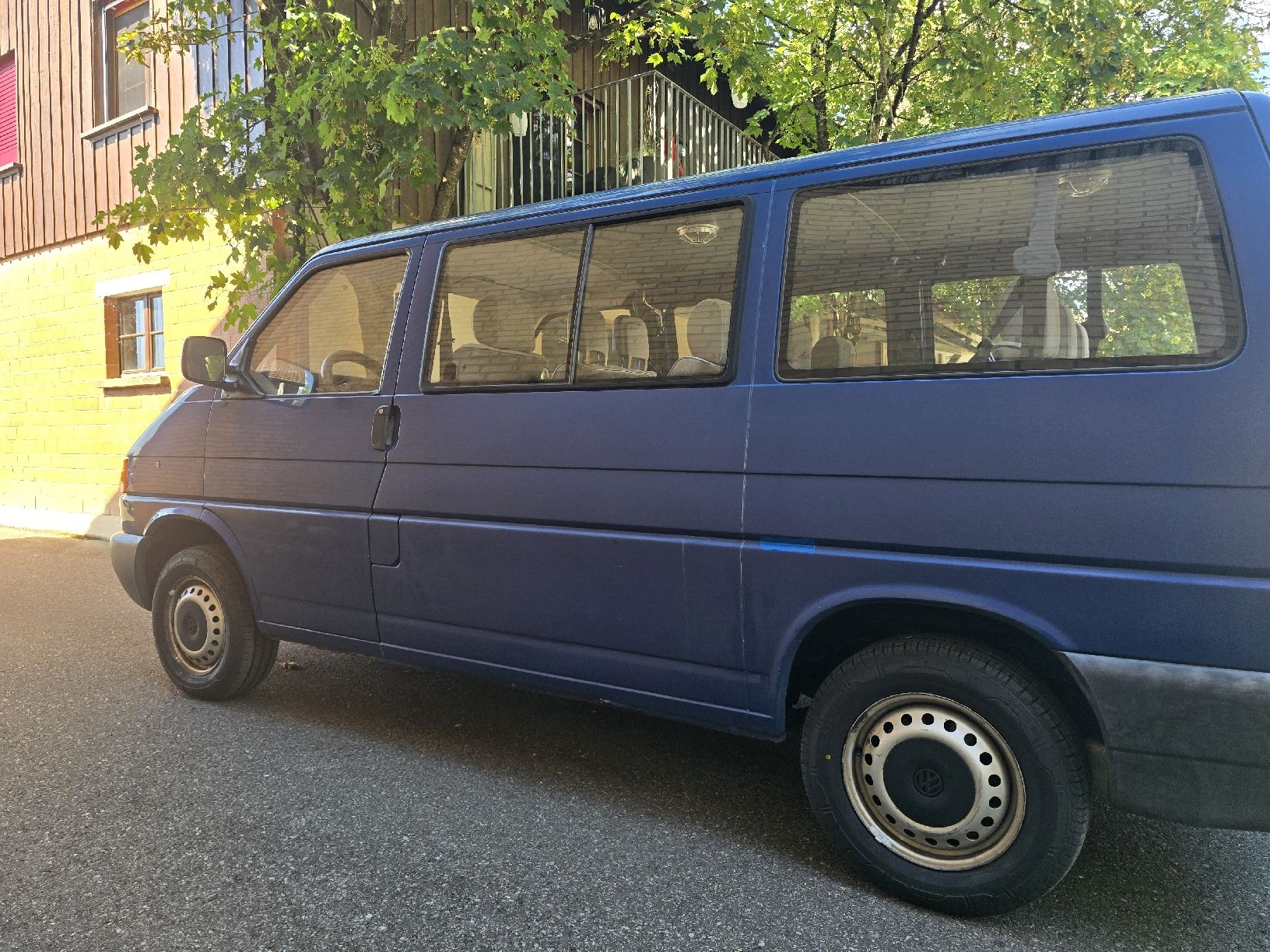 VW Autos: Vw T4 mit Mfk 2.7.26 – Gebraucht aus Aarberg von 2002stefan 7