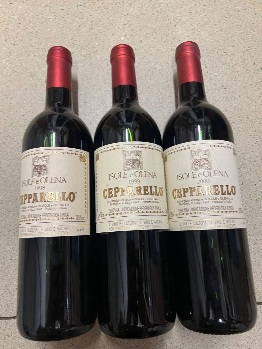 Vino: Cepparello 1998, 1999, 2000 Isole e Olena – Nuovo (secondo la descrizione) da Beinwil am See venduto da isole