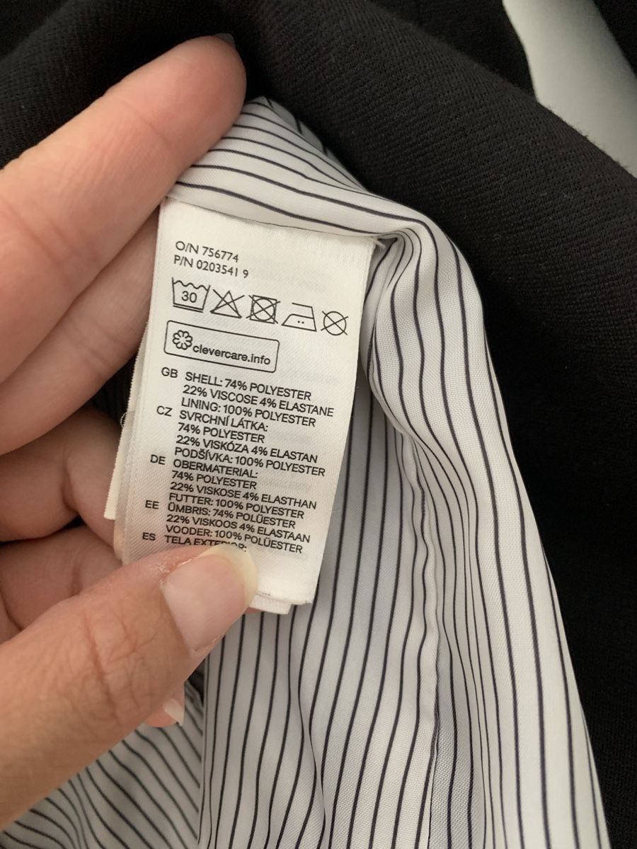H&M Giacche: Schwarzer H&M Blazer, Gr. 38, Neuwertig – Nuovo (secondo la descrizione) da Einsiedeln venduto da important__ 2