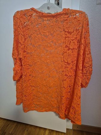 Jaquette orange a dentelle gr. M neuve