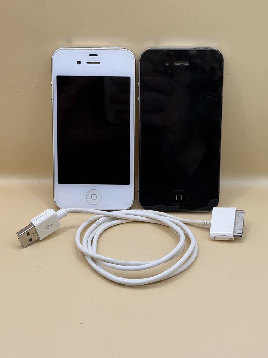 Apple Handys / Smartphones: 2x iPhone 4 + câble – Defekt aus Genève von sho_67qj