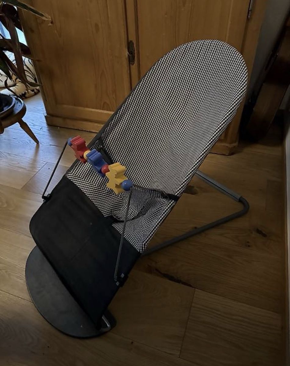 Babybjörn Sdraiette & Sdraiette a dondolo: Baby Björn Wippe – Usato da Flawil venduto da PWMU 1