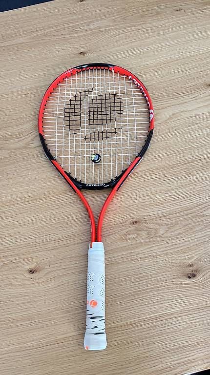 Schläger: Raquette tennis  – Gebraucht aus St-Aubin FR von Schinz