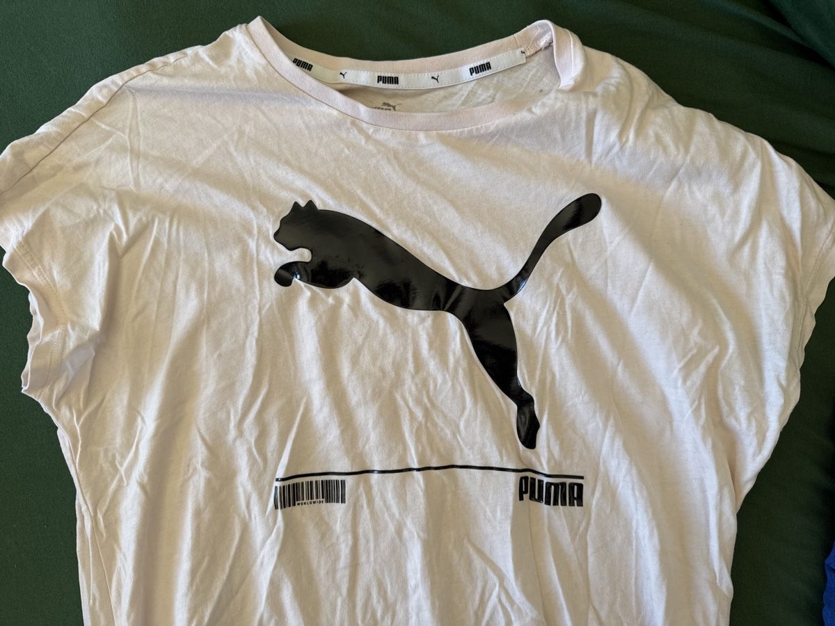 T-shirt: Lot de 3 t-shirts de sport – Usato da Genève venduto da pet_sh52 6