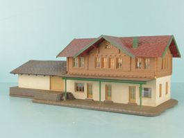 POLA Spur N Bahnhof St. Niklaus / Aus Bausatz