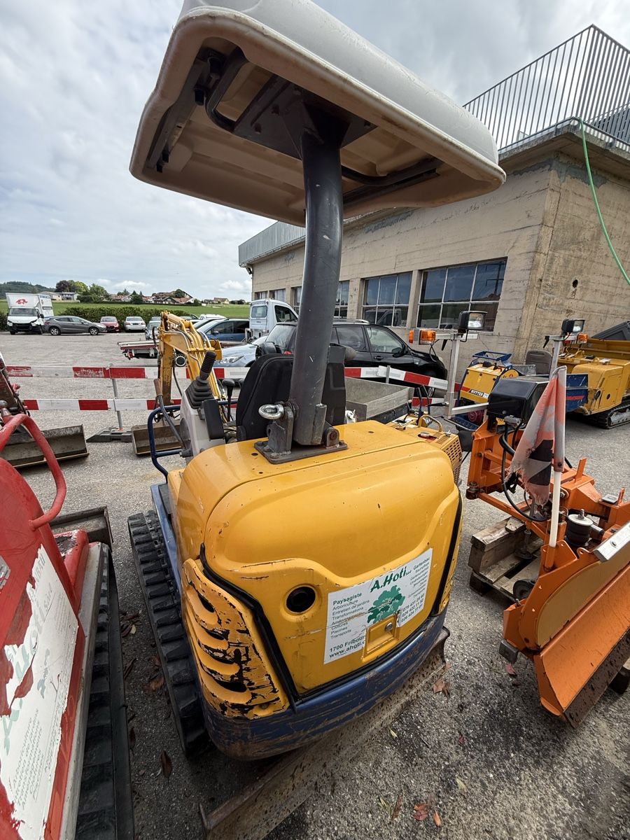 Hutter Escavatori: Bagger Raupenbagger Hutter IHI 18 Minibagger gelb/rot – Usato da Cormagens venduto da agho1 2