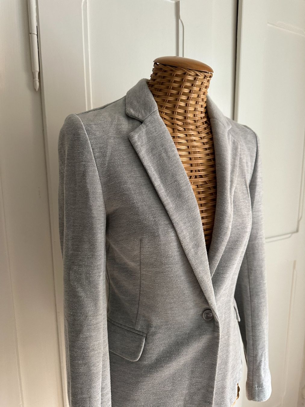 Vero Moda Vestes: VERO MODA - Stoff Blazer hellgrau 34 – D'occasion à Zürich par Diazaio 1