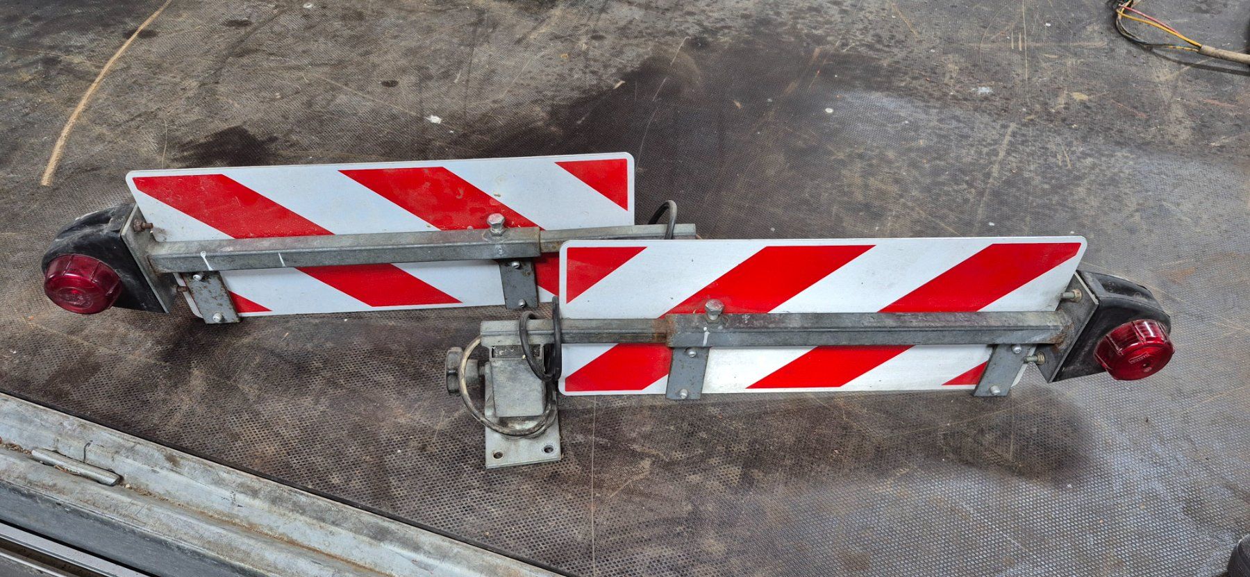 Trattori: Traktor Doppelradmarkierung – Usato da Egg SZ venduto da Bko1 1