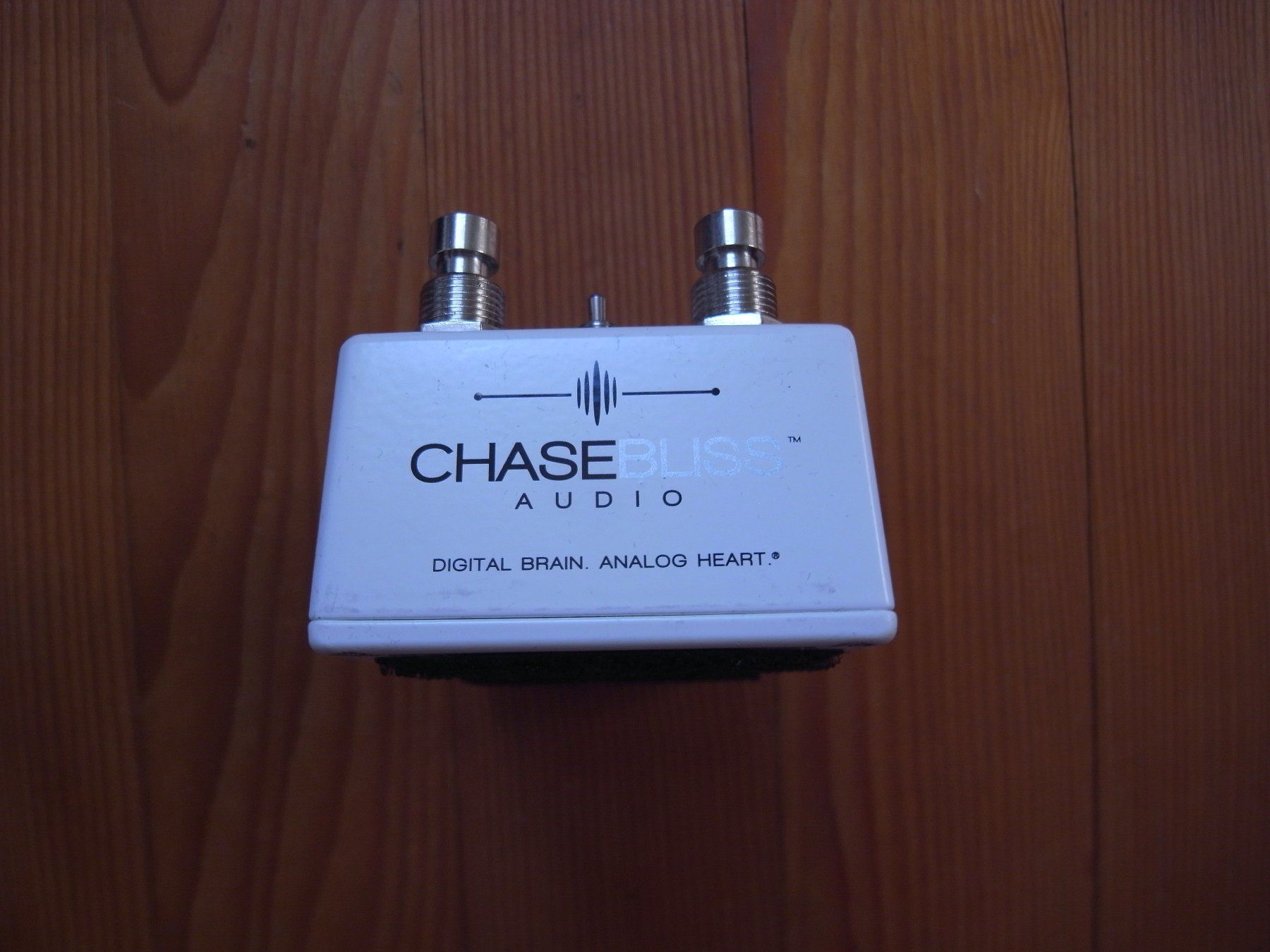 Strumenti musicali: Chase Bliss CONDOR - Preamp / EQ / Boost – Usato da Bern venduto da Bookerjazz 4