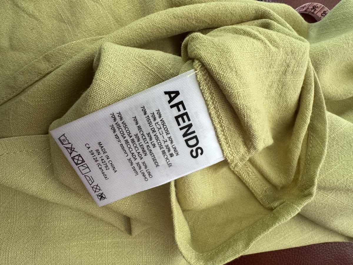 Robes: AFENDS Kleid ärmellos V-Ausschnitt S – Neuf avec emballage d'origine à Veyras par ValClasse 4