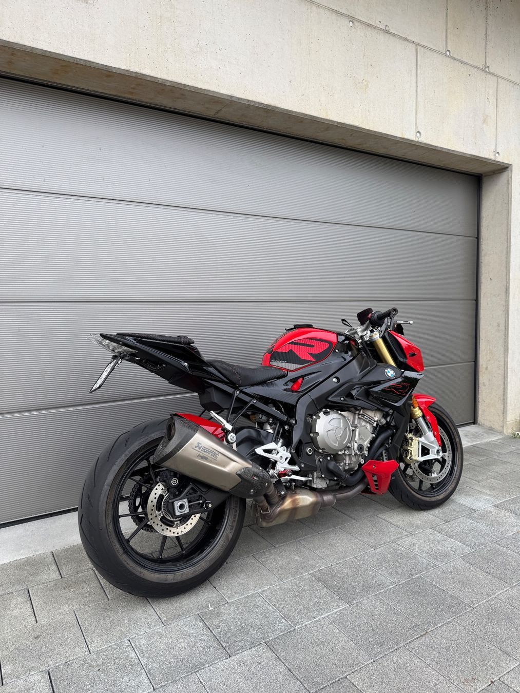 BMW Strada: BMW S1000R 2018 – Usato da Aarau venduto da dju_8qcq 1