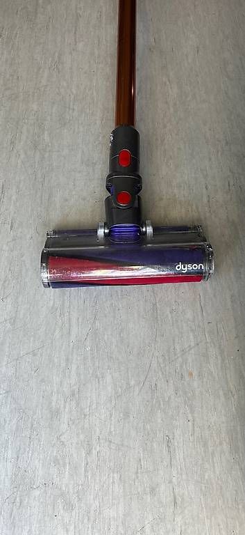 Aspirapolveri & Accessori: Dyson V10 Absolute Staubsauger – Usato da Zürich venduto da vit_9sjb 2