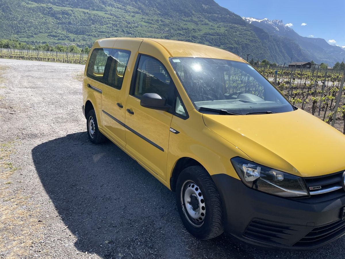 VW Veicoli commerciali: Vw caddy maxi 2.0 diesel 4x4 – Usato da Vétroz venduto da aut_s8yd 1