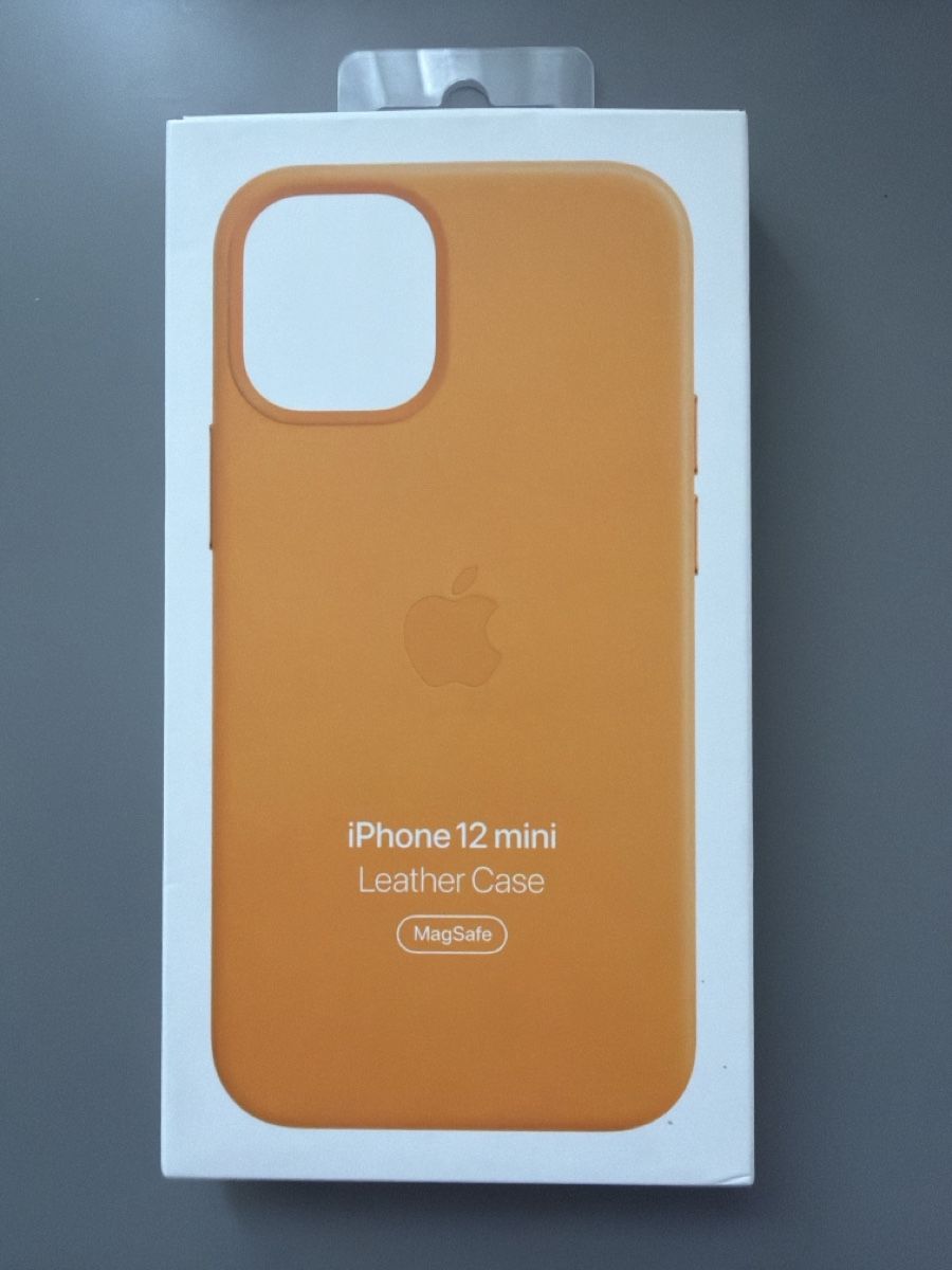 Apple Cover & Protezioni schermo: NEU iPhone 12 mini Leather Case Magsafe / gelb – Nuovo e nell'imballaggio originale da Jona venduto da dar_k2v9