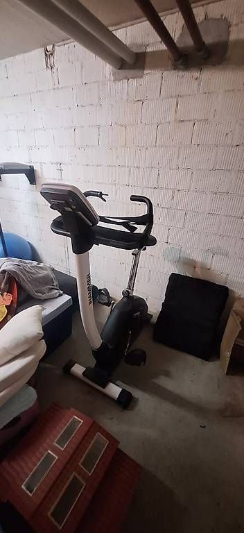 Hometrainer: Fitnessgeräte – Gebraucht aus Madiswil von Oleander2 1