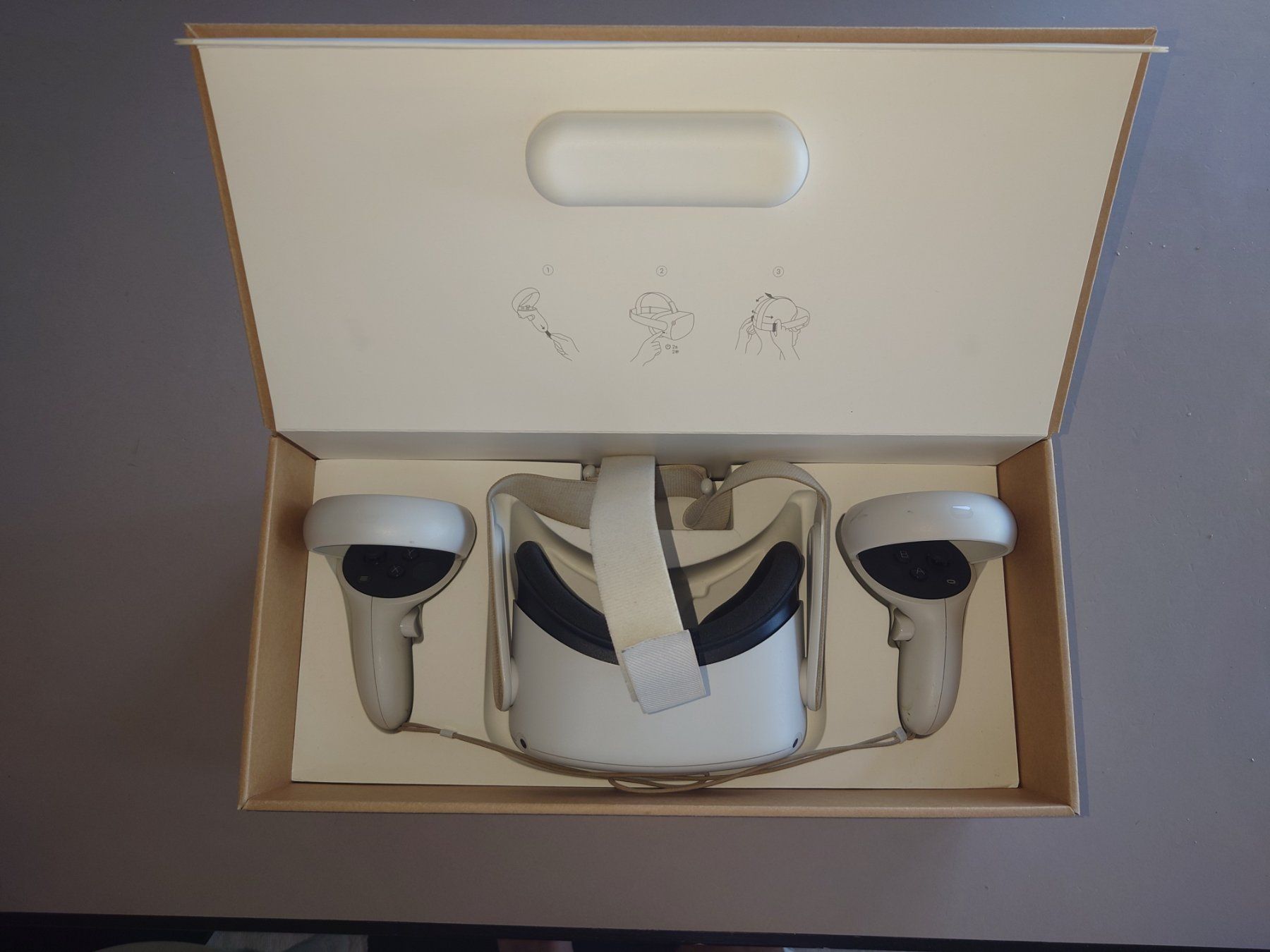 Casco VR: VR-Brille / Virtual-Reality-Headset – Usato da Zürich venduto da MiHa_XXXX