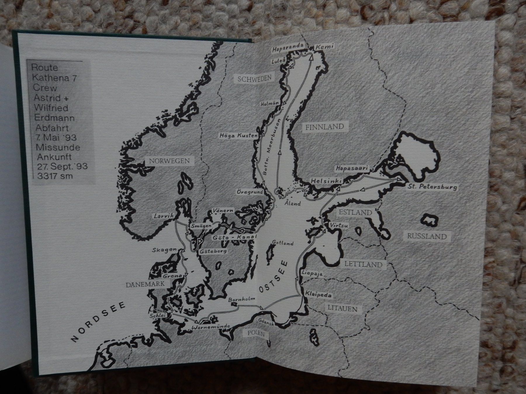 Libri: Buch: Ostsee Blicke ein Segelsommer mit Kathena 7 Schiff – Usato da Jona venduto da JOberg_25 1